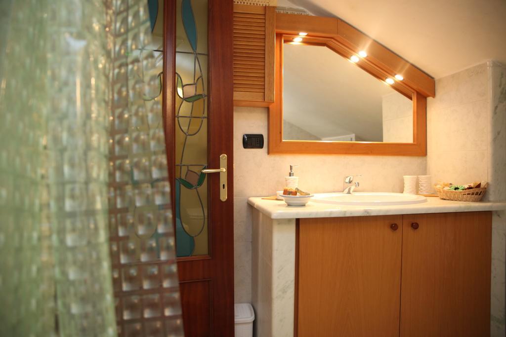 Apartmán La Castellana Salerno Exteriér fotografie