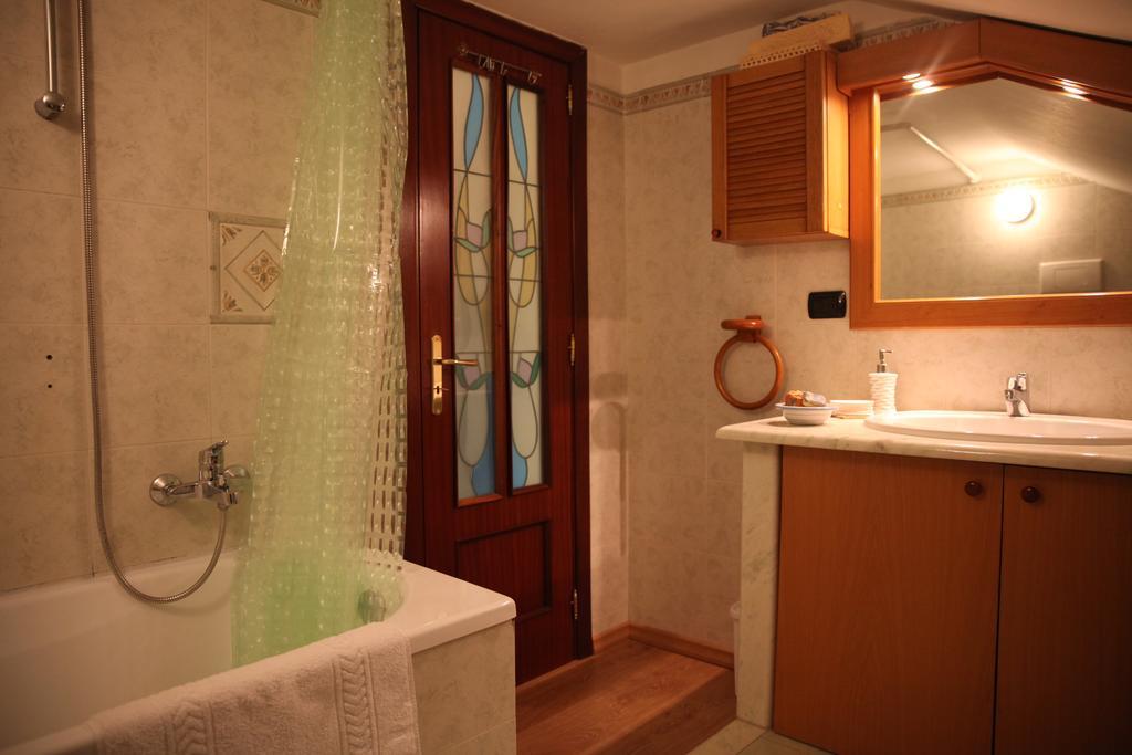 Apartmán La Castellana Salerno Exteriér fotografie