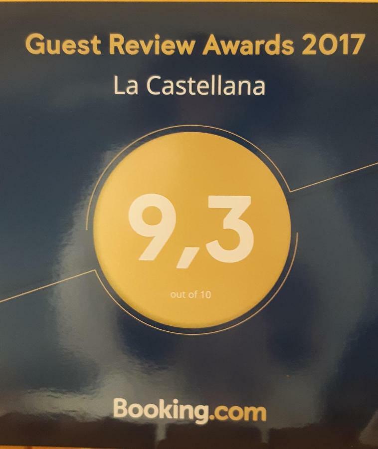 Apartmán La Castellana Salerno Exteriér fotografie